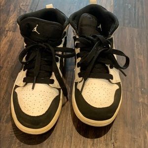 Boys Jordan 1.5